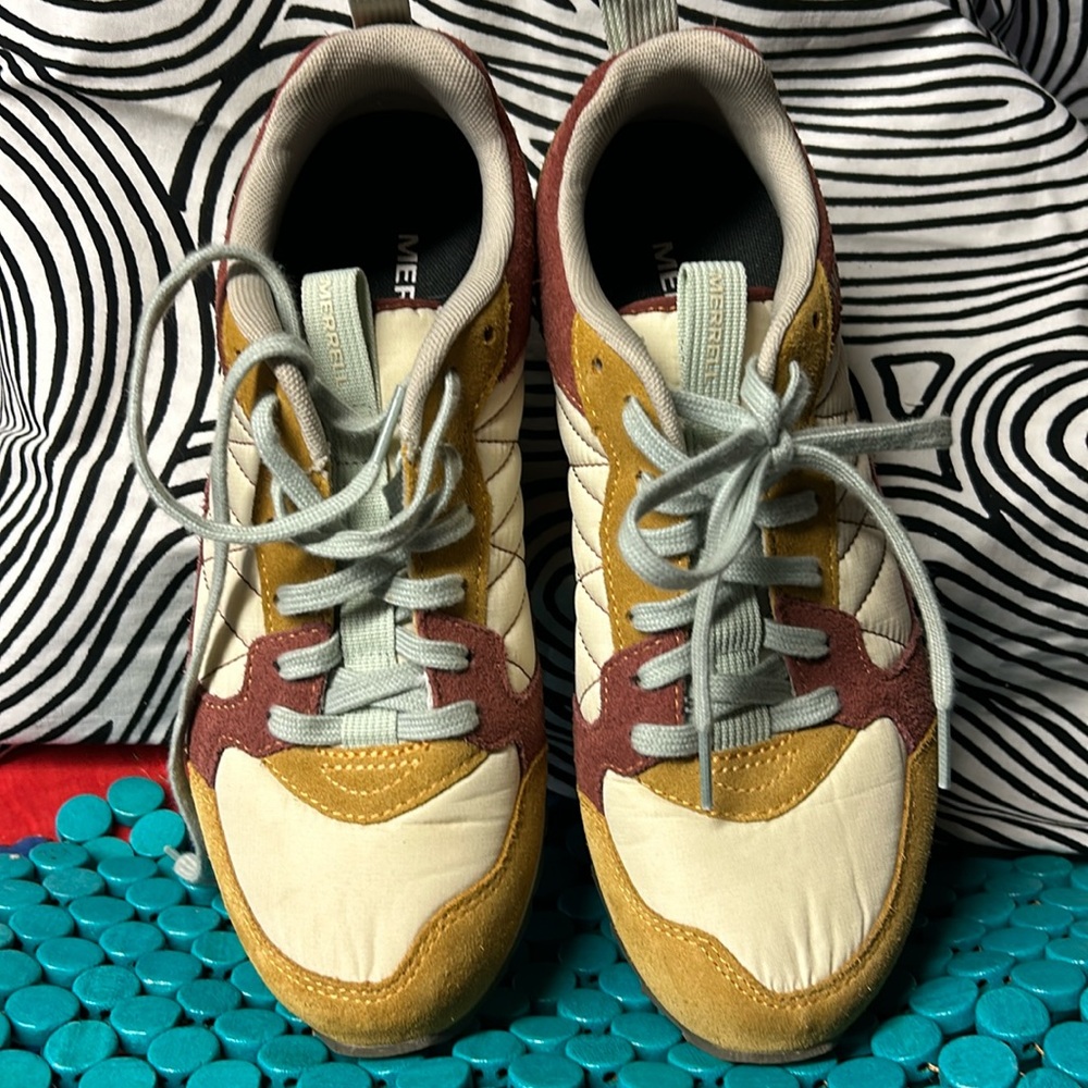 Merrell Sneakers size 8.5 Alpine Hiking shoe EUC